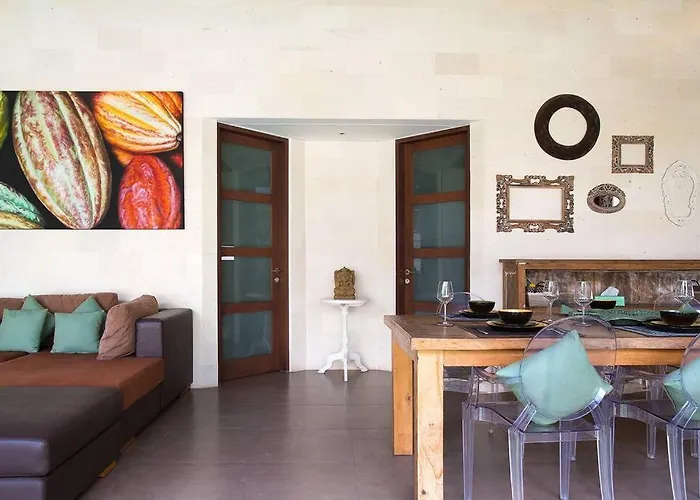 Coklat 3br With Pool, Villa Seminyak